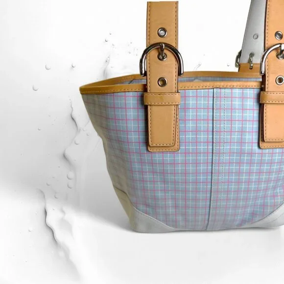 Vintage COACH Soho pastel blue plaid tote with vachetta leather & wristlet - Picture 7 of 15